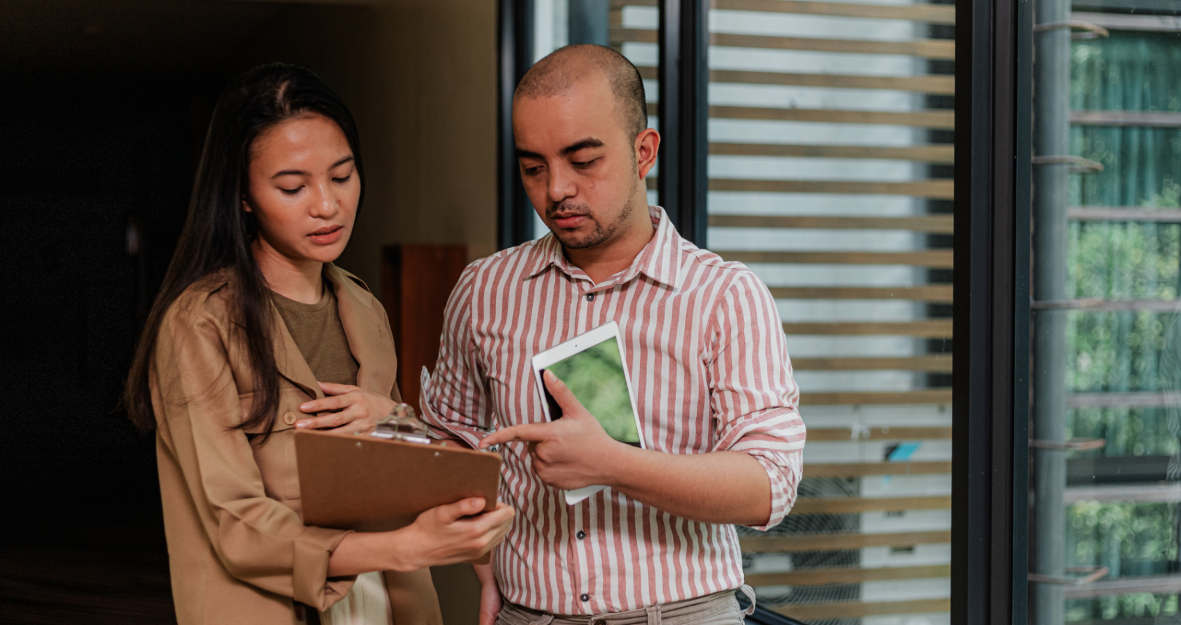 Educational psychologist working with a child