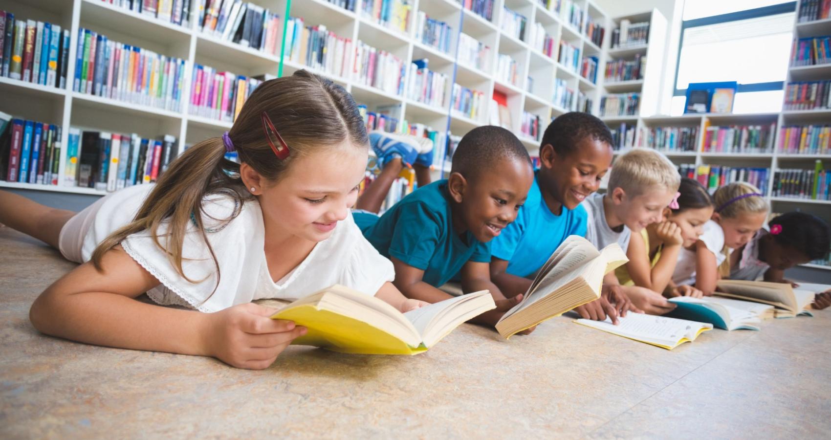 Educational psychologist working with a child