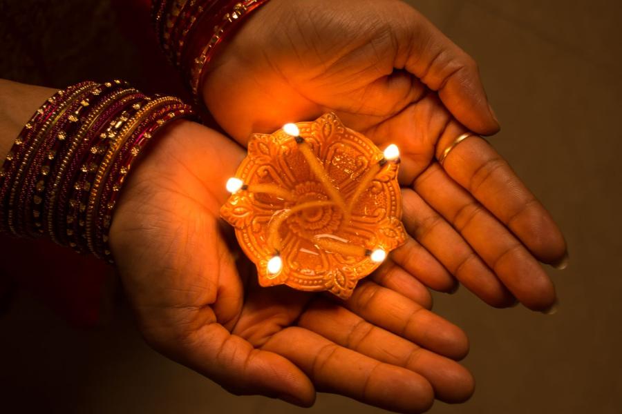 Diwali Ee778d37024b43868e1bb902c8b4edea