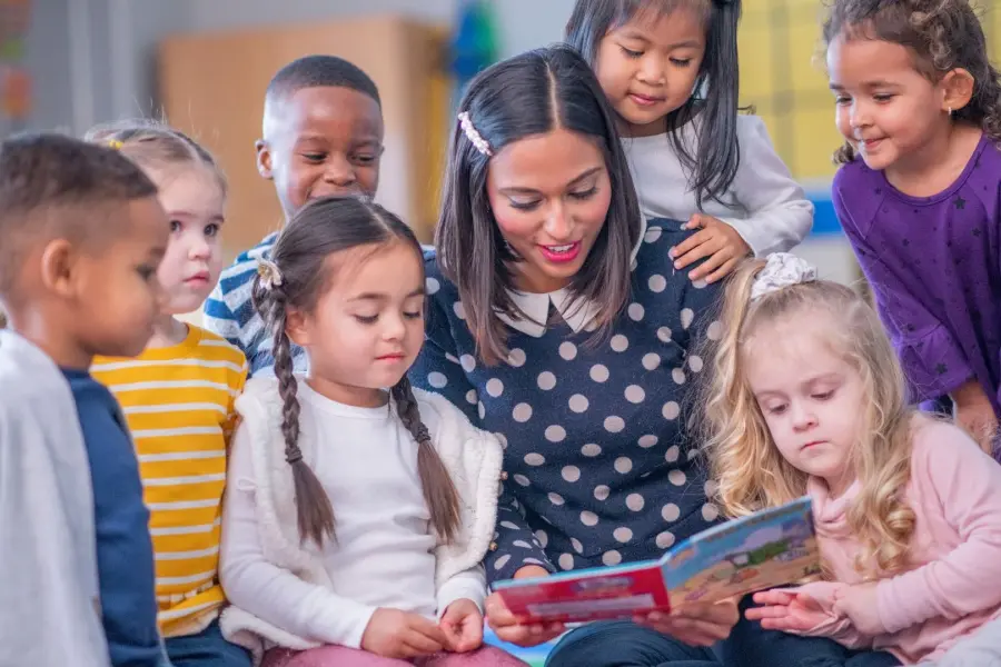 Engaging Reluctant Readers In Education 96c98decc2df4c36a6bef8a77267d2c7