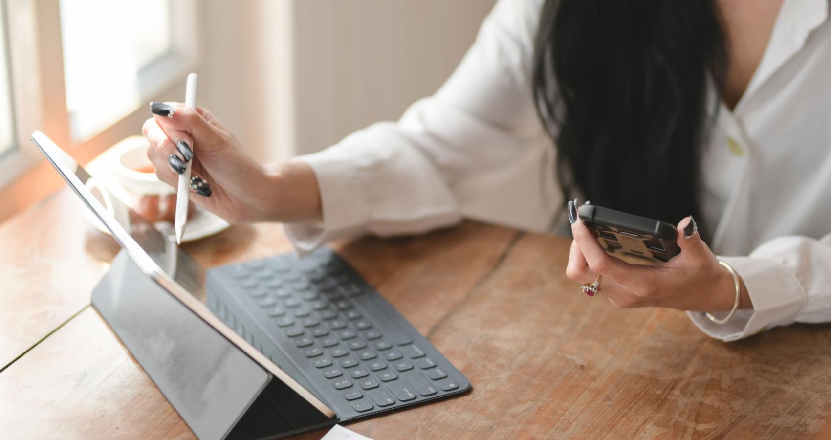 Educational psychologist working with a child