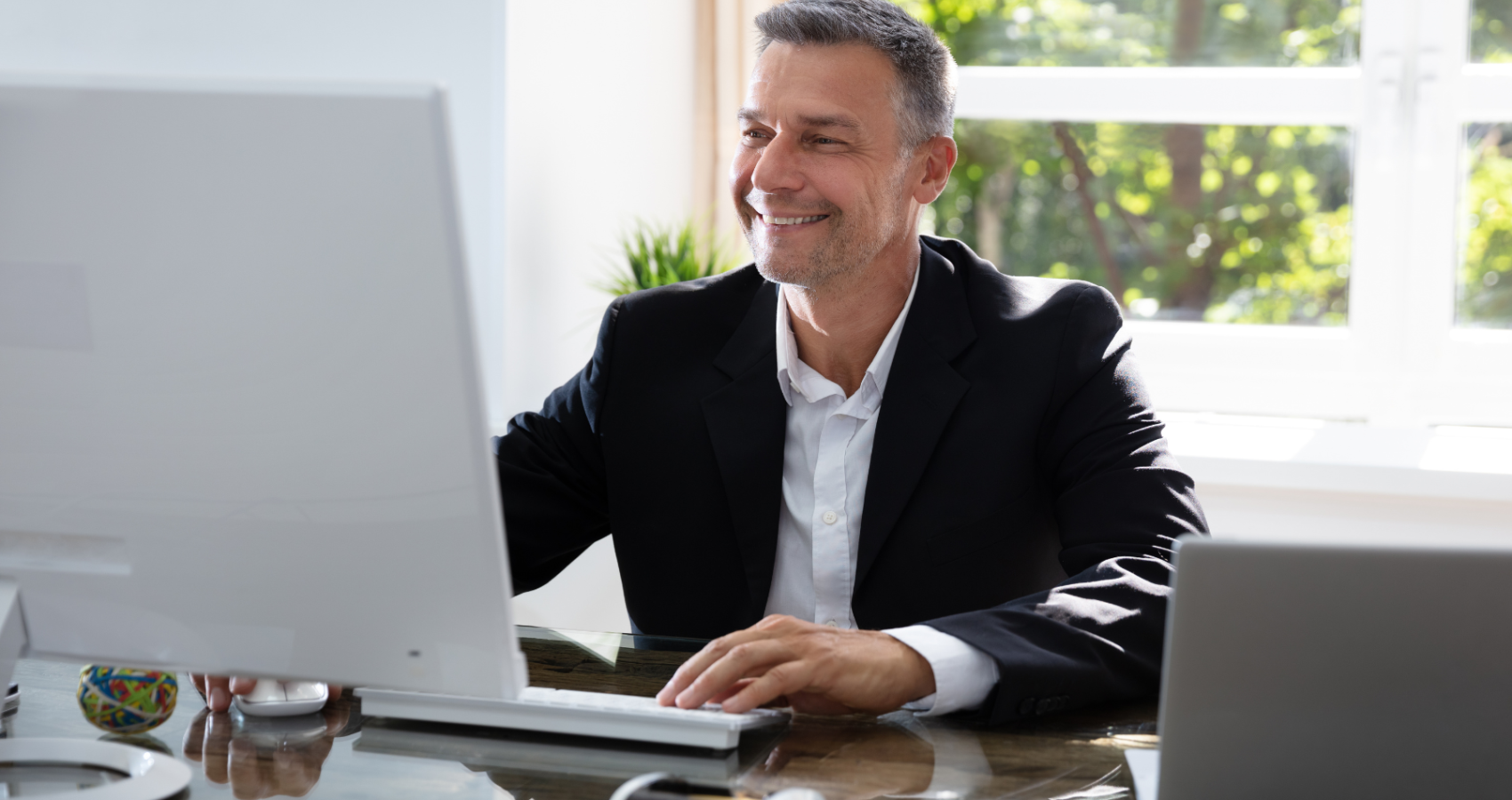 Educational psychologist working with a child