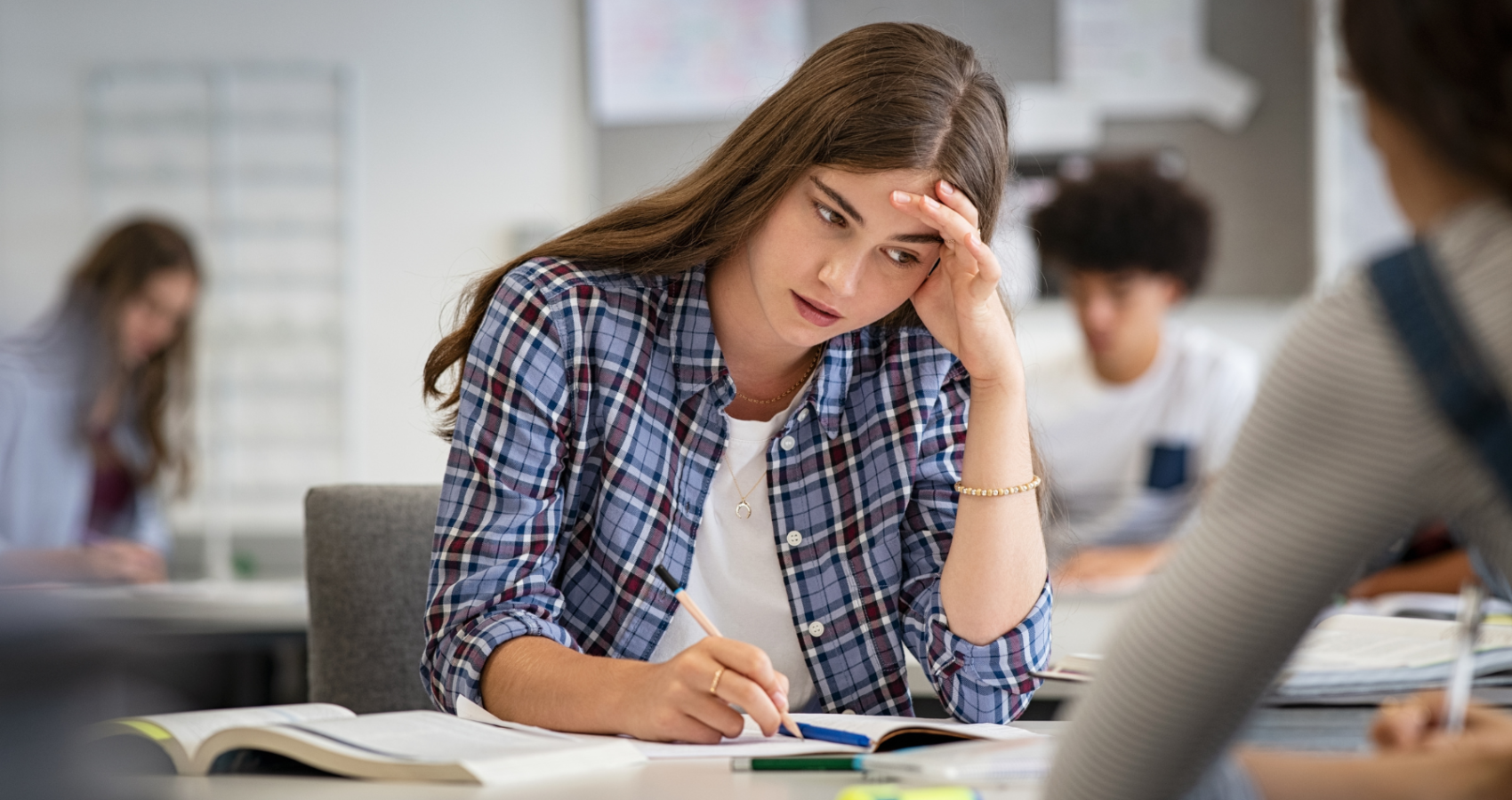 Educational psychologist working with a child